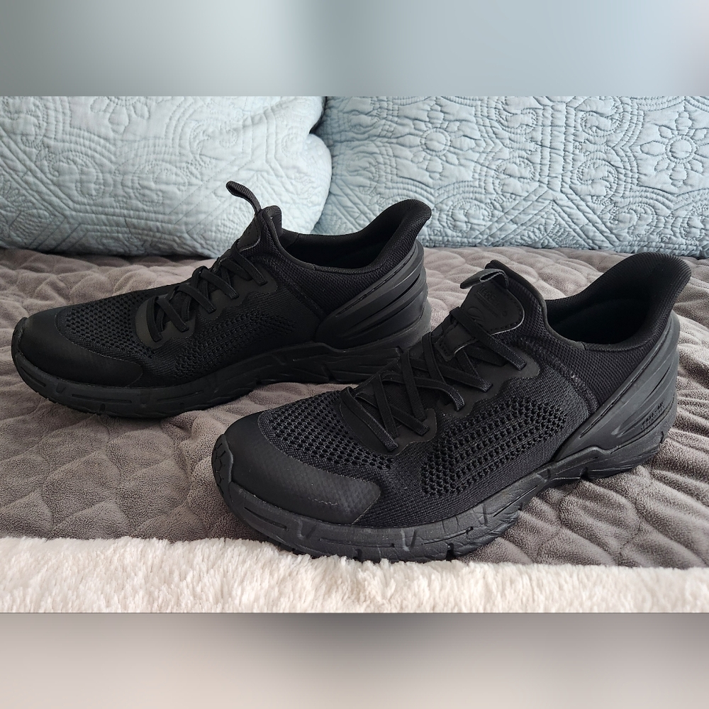 Men's Tred safe Black Walking Shoes Slide Ons